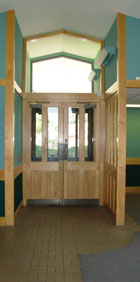 The new location provides ample
patient and work spaces.